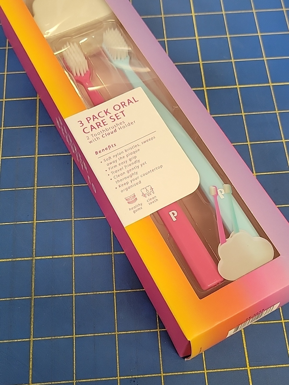 3-Pack Oral Care Set 2 Brushes & Holder NWT Cloud